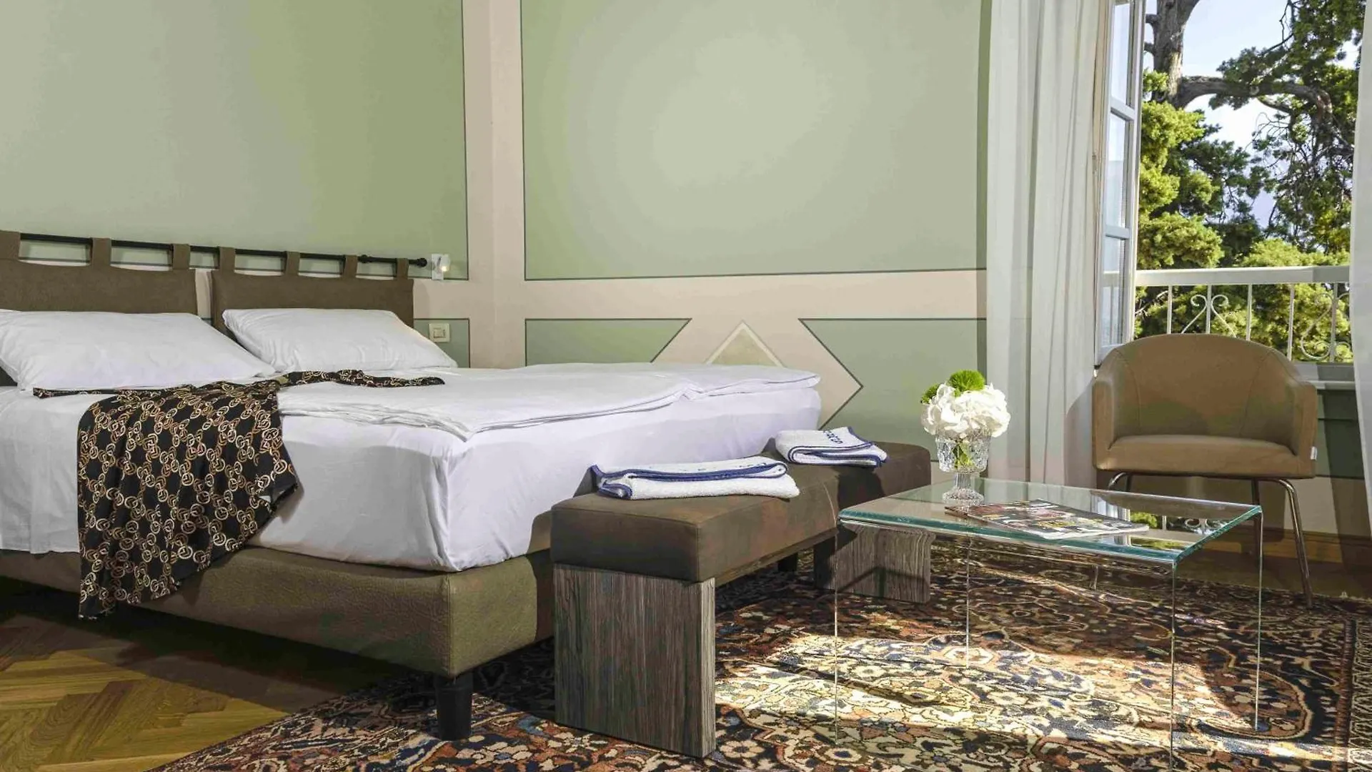 Hotel Bogliaco Gargnano 4*,